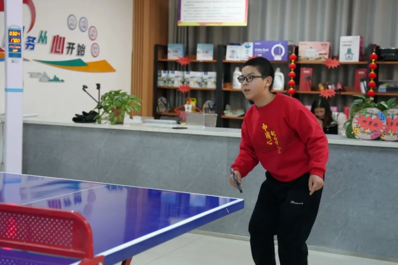 前传来不幸