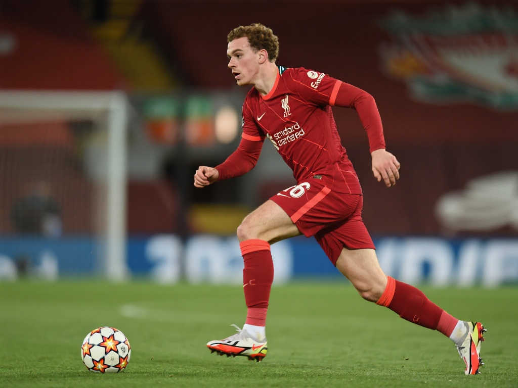 场上既能担 场上既能担